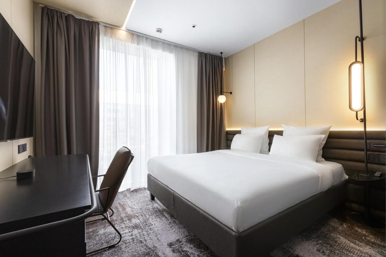 Novotel Living Almaty Jetisu Kültér fotó