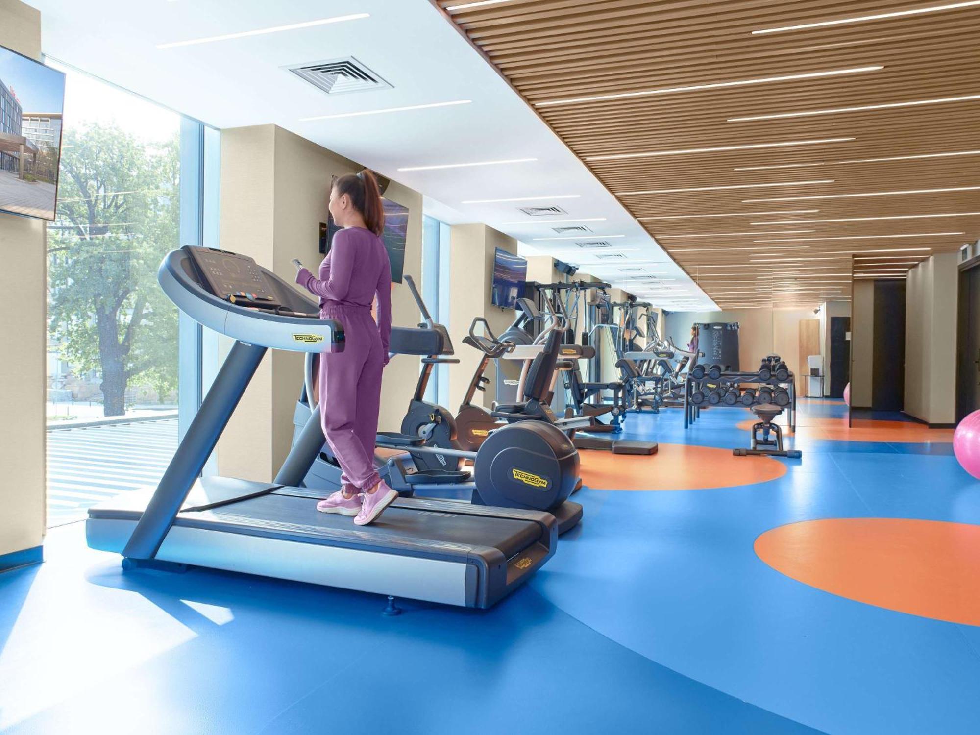 Novotel Living Almaty Jetisu Kültér fotó